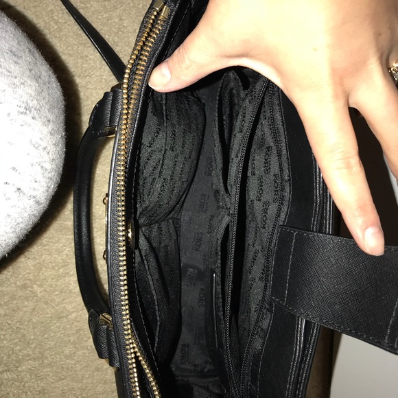 Michael Kors Handbag - Picture 5 of 6